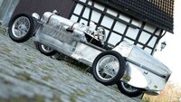 Miniature Vintage Car Replicas Image 4
