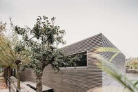 Energy-Neutral Floating Villas Image 4