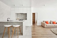 Exuberantly Bright Living Spaces Image 3