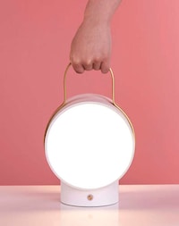 Railway-Inspired Portable Lamps Image 7