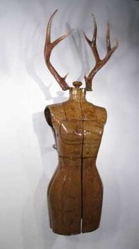 Lacquered Trophy Wives Image 7