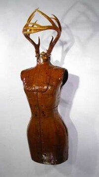 Lacquered Trophy Wives Image 8
