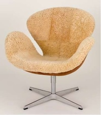 Coat-Inspired Chairs Image 2