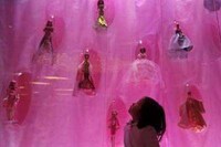 Life-Sized Barbie Mansions Image 5