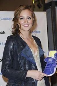 Collared Sneakers Image 4