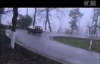 Tiny Truck Drifting Image 2