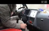 Tiny Truck Drifting Image 3