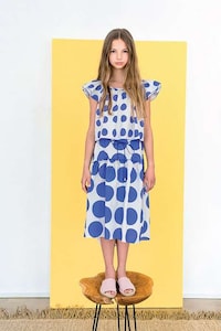 Modern Transitional Childrenswear Image 7