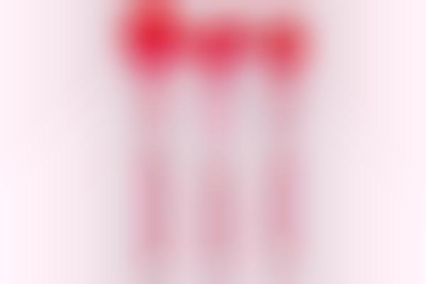 Glittery Red Makeup Brushes