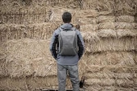 Compressed Storage Laptop Bags Image 3