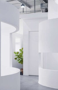 Cloud-Like Office Spaces Image 2