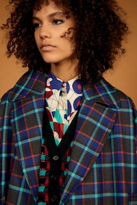 Dynamic Fall Collections Image 7