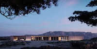 Super Luxury Desert Hotels Image 2