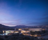 Super Luxury Desert Hotels Image 7