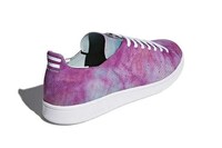 Tie Dye-Inspired Low-Tops Image 3
