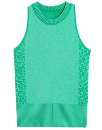 Streetwear-Style Sportswear Image 7