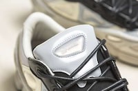 Minimally Colored Sneakers Image 8