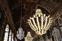 Antiquated Aesthetic OLED Chandeliers Image 2