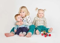 Organic Unisex Kidswear Image 3