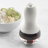 Sauce-Atomizing Containers Image 2
