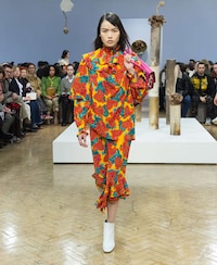 Non Gender-Conforming Apparel Image 7