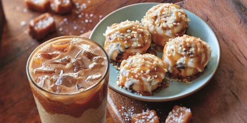 Cinnamon Bun Cold Brews