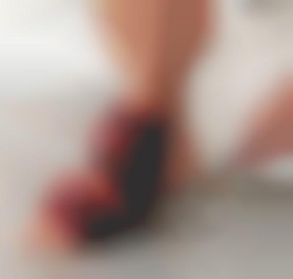 Pain-Alleviating Infrared Foot Treatments