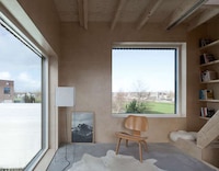 Skinny House Structures Image 3