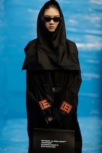 Equestrian-Inspired Fashion Collections Image 7