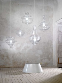 Theater-Inspired Chandeliers Image 3
