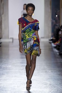 Colorful 80s Fashion Revivals Image 2