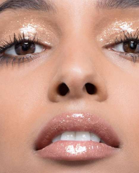 Versatile Glittery Face Glosses