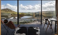 Modern Glass Facade Hotels Image 3
