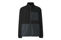 Office-Friendly Beach Apparel Image 4