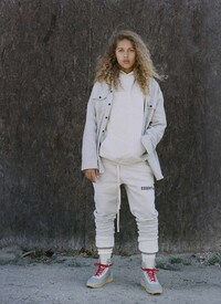 Accessible Spring Apparel Image 7