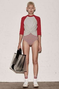 Comfortable High-Fashion Ensembles Image 2