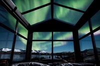 Panoramic Glass Cabins Image 3