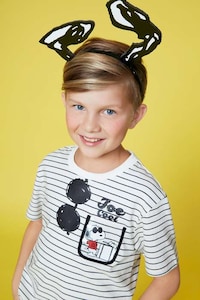 Cartoon-Themed Kids Fashion Image 4