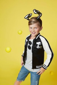 Cartoon-Themed Kids Fashion Image 5