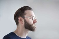 Neo-Vintage Minimalist Glasses Image 4