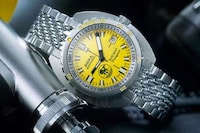 Sapphire-Accented Diving Watches Image 2