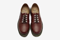 Business-Style Streetwear Shoes Image 2