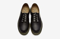 Business-Style Streetwear Shoes Image 3
