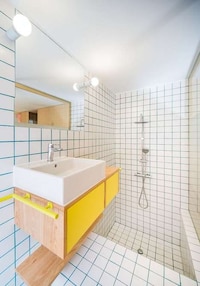 Pocketed Micro Apartments Image 5