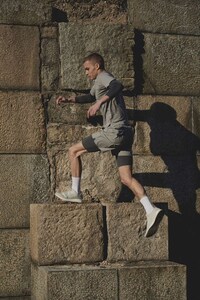Concrete-Inspired Sportswear Image 7