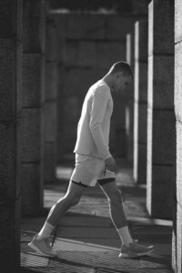 Concrete-Inspired Sportswear Image 8