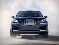Technology-Packed Hybrid SUVs Image 3