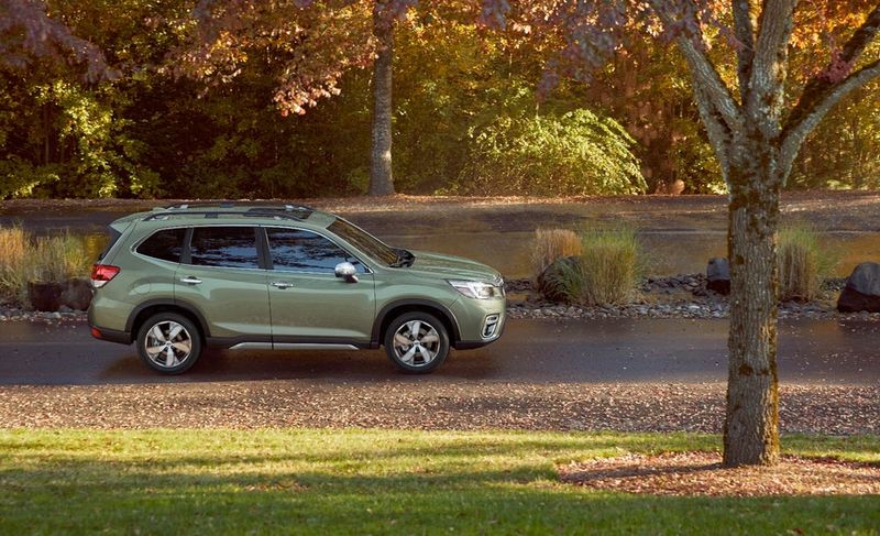 Distraction-Proof Crossover SUVs