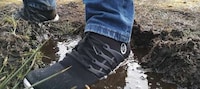 Waterproof Knitted Leisure Shoes Image 2