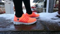 Waterproof Knitted Leisure Shoes Image 8